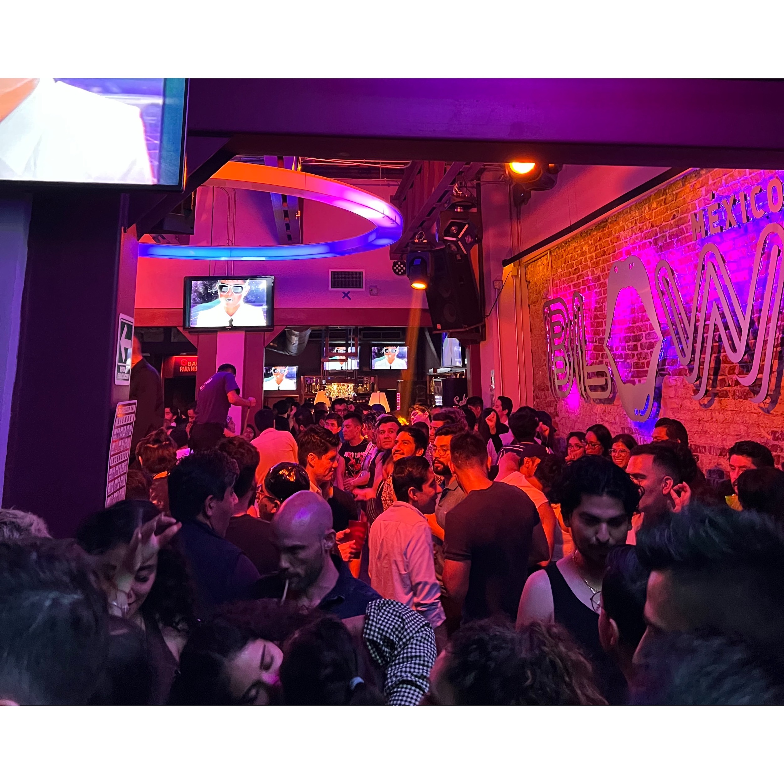 inside mexico city's best gay bar