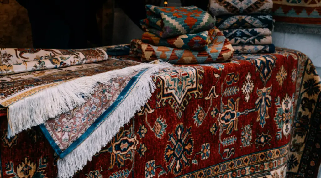 Persian rugs in Dubai